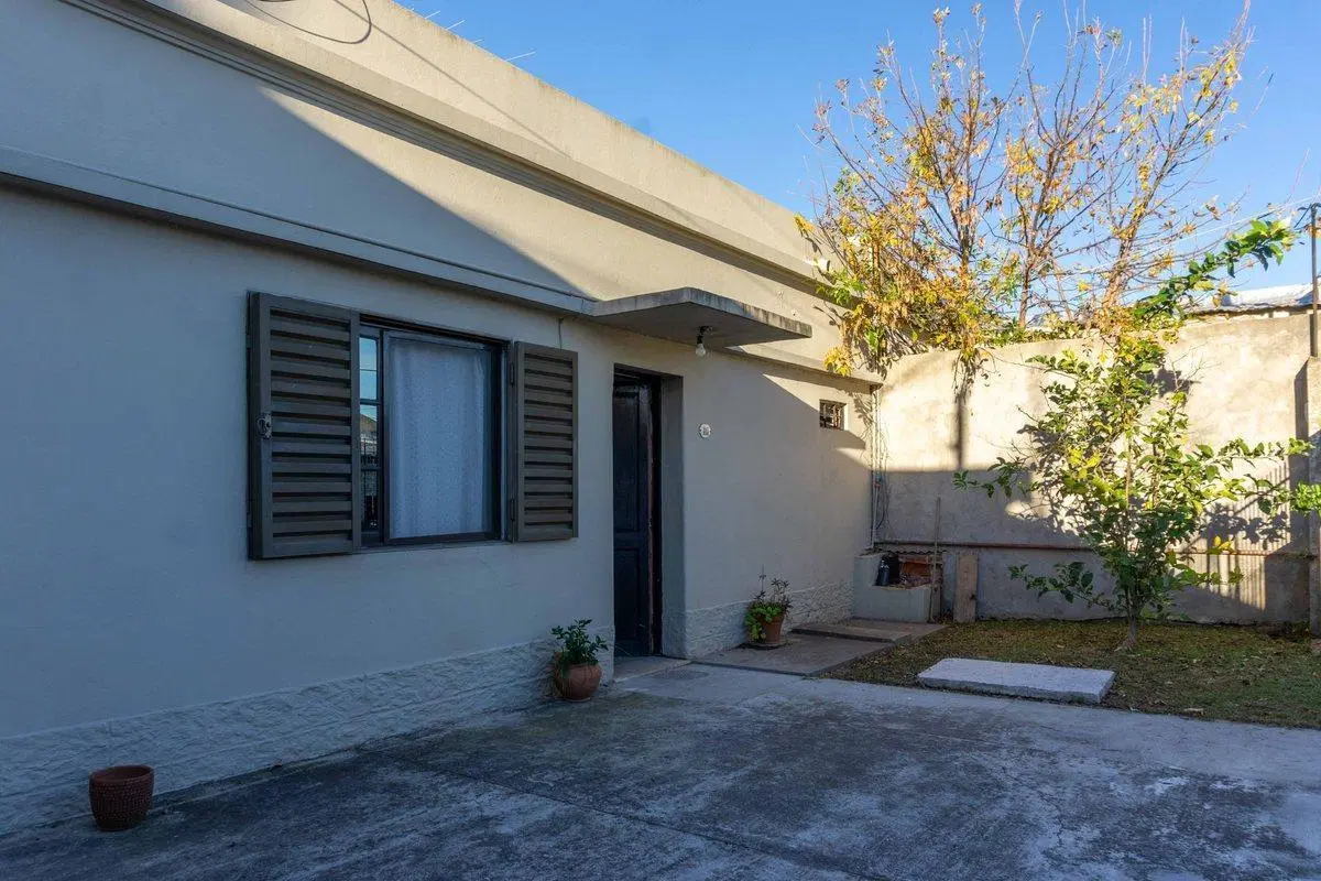 Casa 2 dormitorios en venta en Ensenada,+ quincho 4