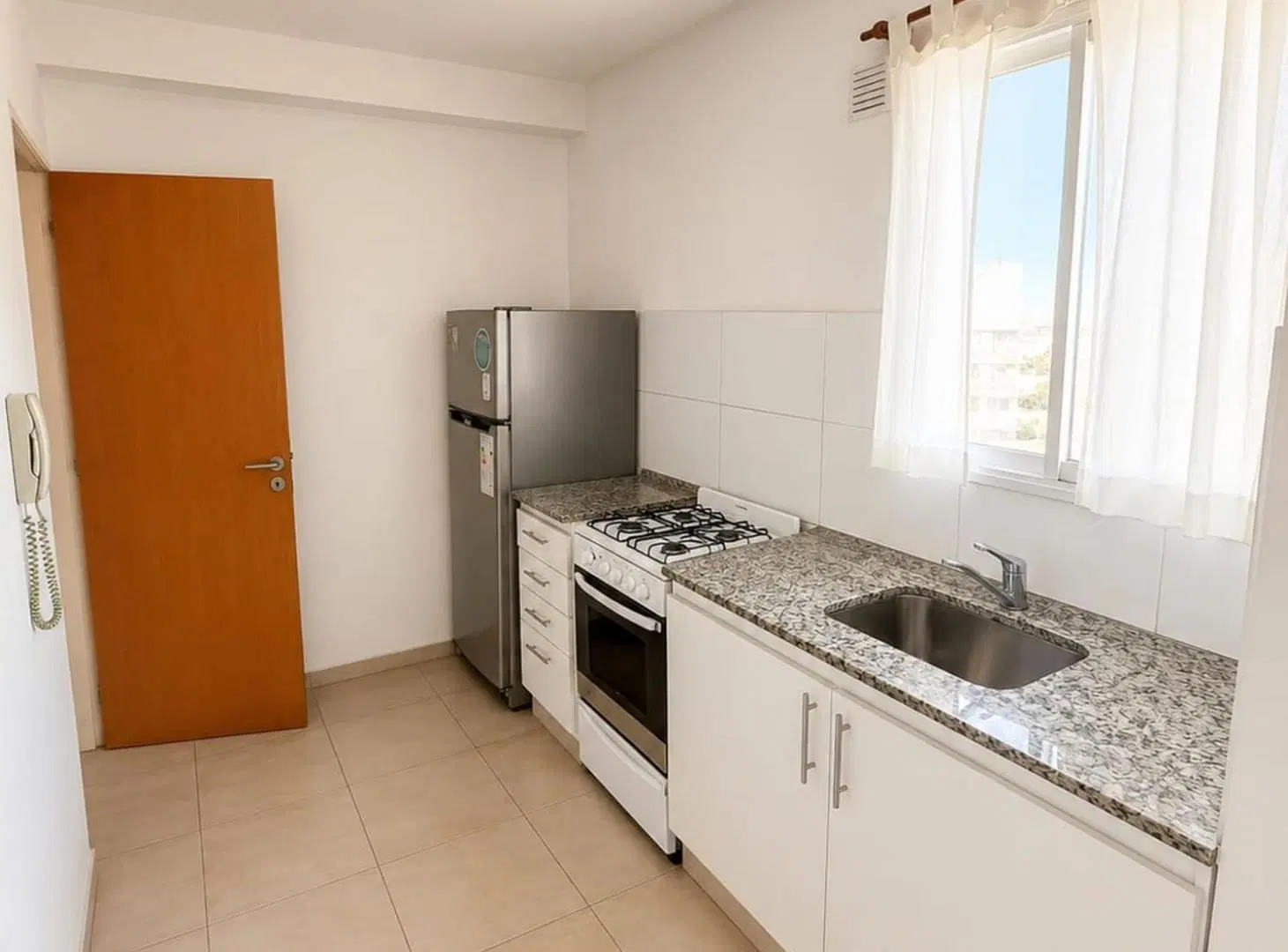 Departamento 1 Dormitorio en Venta en la Plata 4