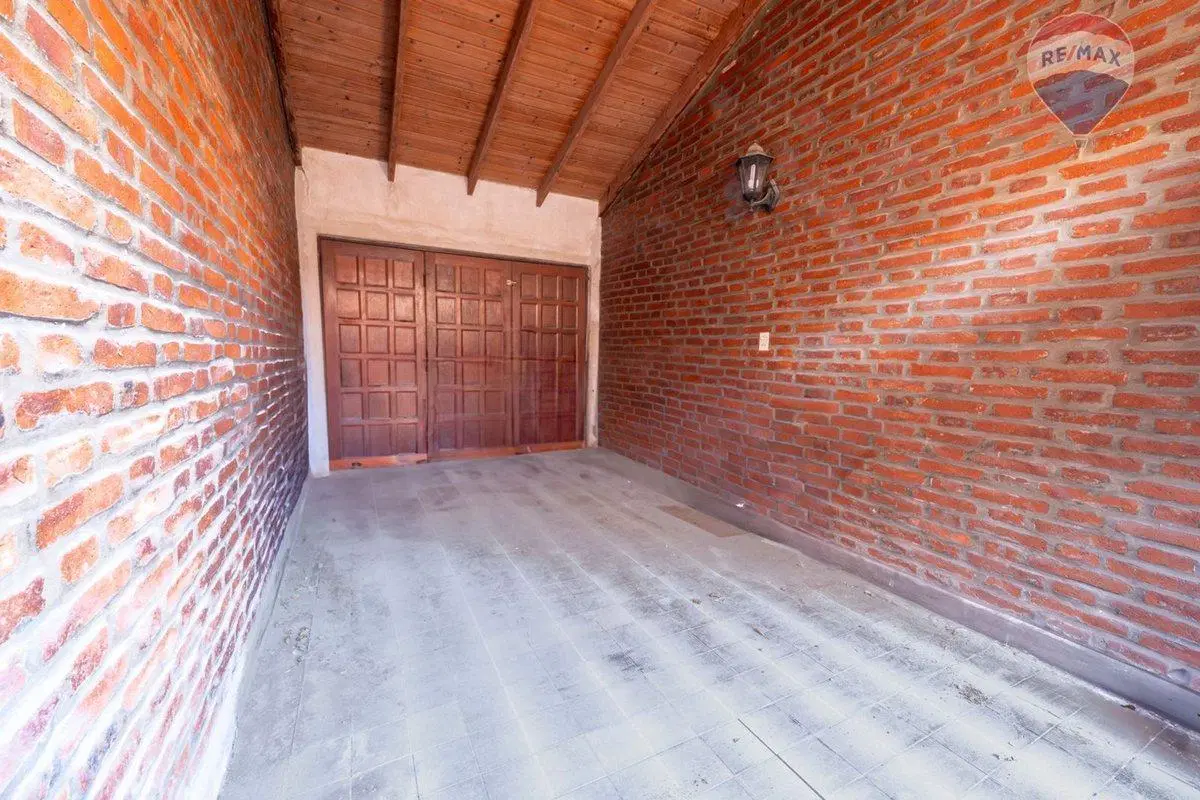 CASA 2 DORMITORIOS EN VENTA EN LA PLATA 5
