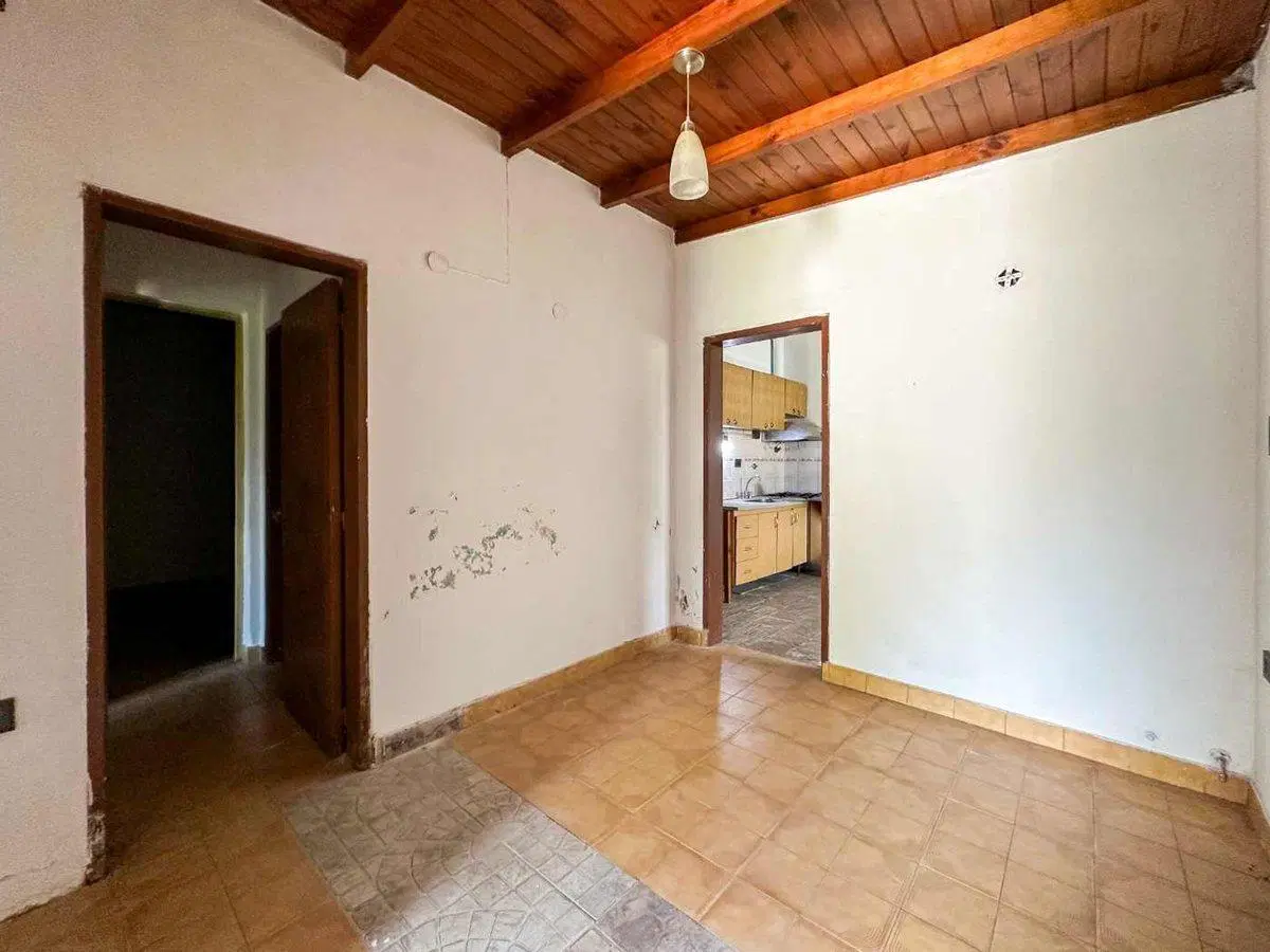 CASA 2 DORMITORIOS EN VENTA LA PLATA CON COCHERA 2