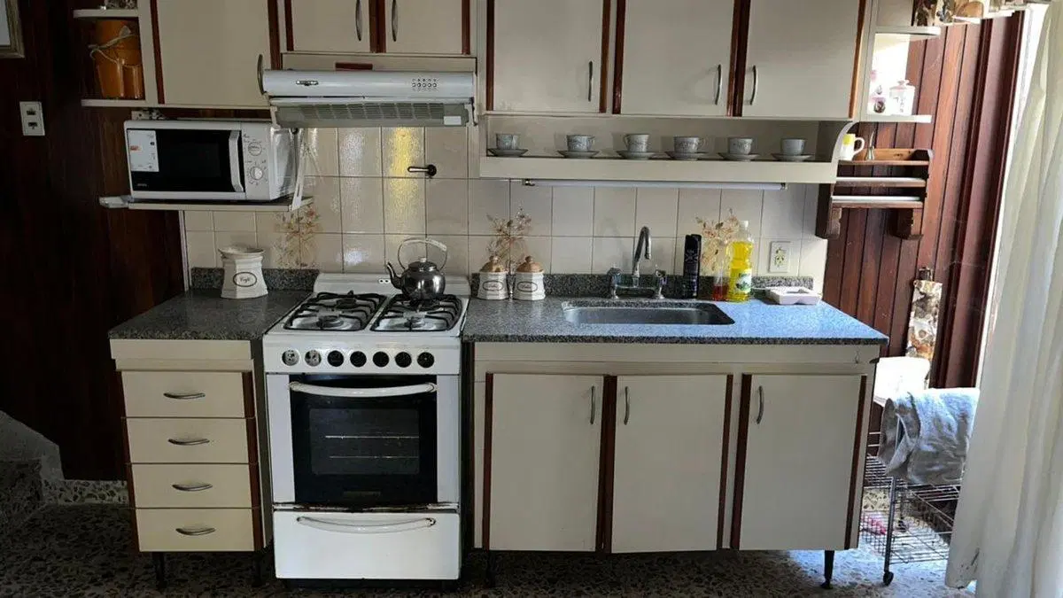 CASA DE 3 DORMITORIOS VENTA LA PLATA C/ GARAGE 3