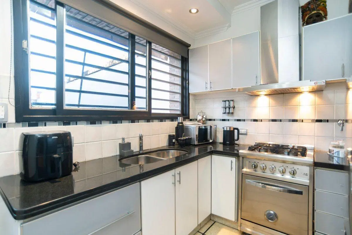 CASA 3 DORMITORIOS EN VENTA EN BERISSO CON PILETA 3
