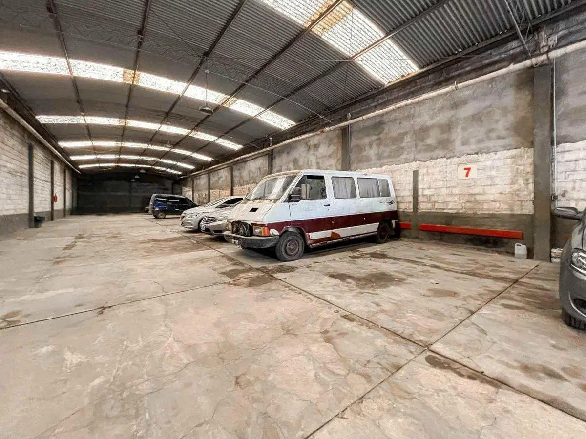 GALPON EN VENTA EN LA PLATA 5