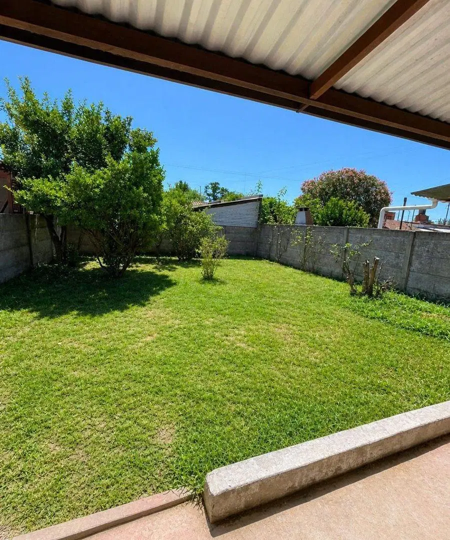 Casa 1 Dormitorio en venta en Dolores con Patio 4