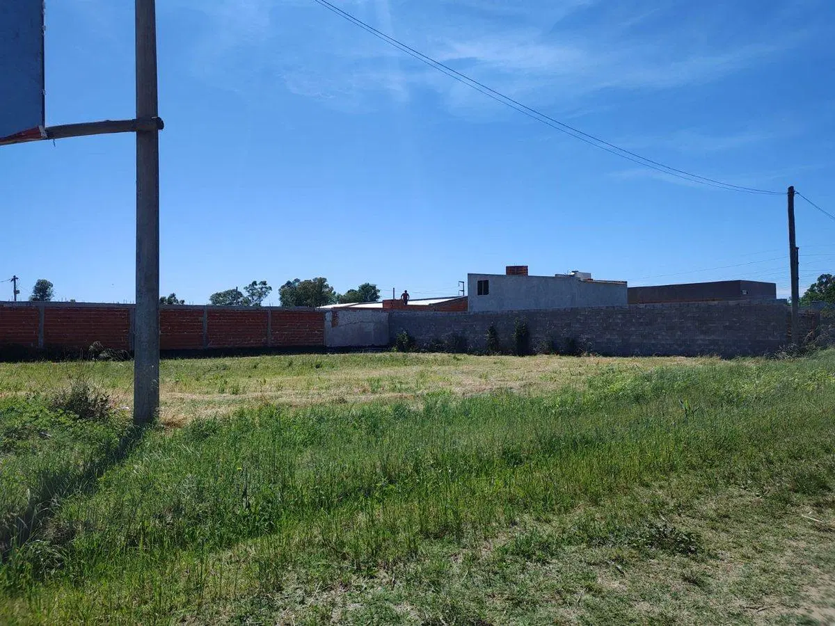 LOTE EN VENTA LA PLATA 2