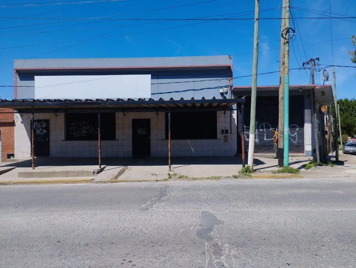 GALPON EN VENTA VARIOS DESTINOS BERISSO 3