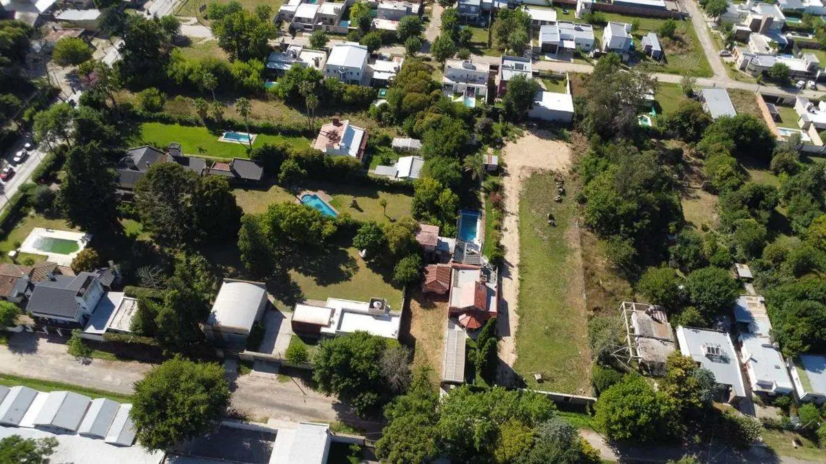 Terreno con Construccion en Venta, La Plata 3
