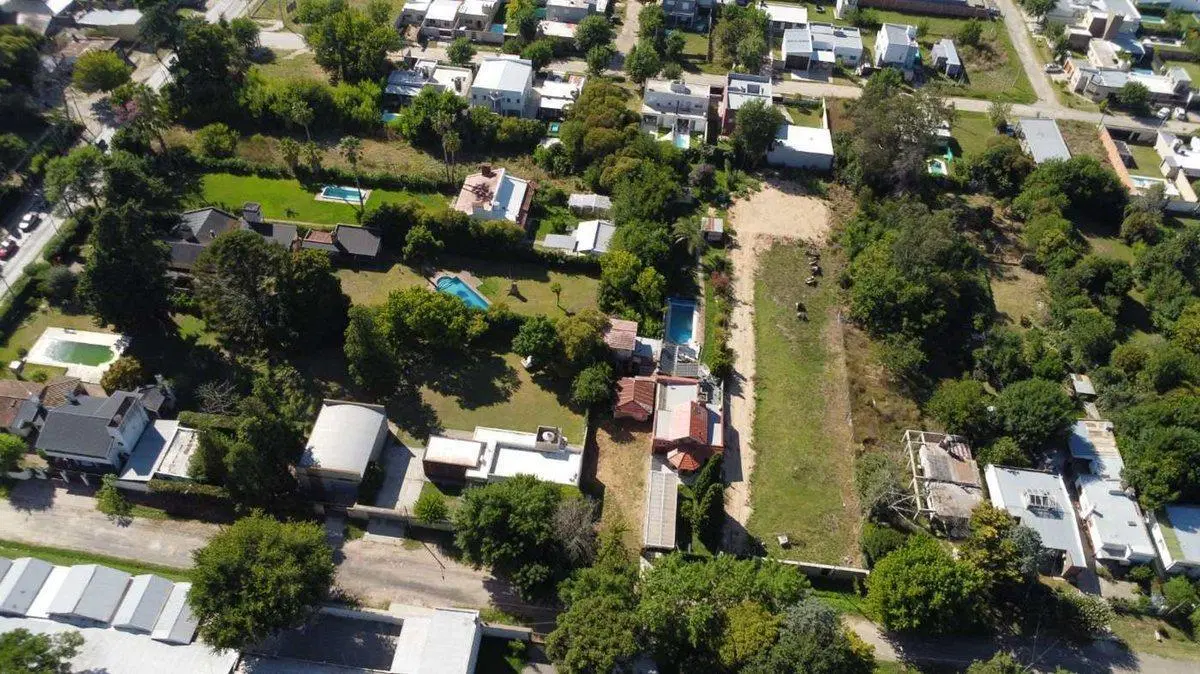 Terreno con Construccion en Venta, La Plata 2