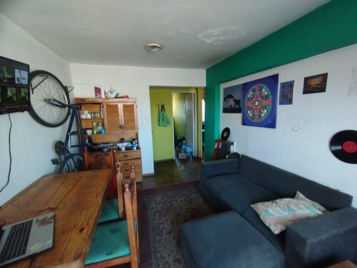 DEPARTAMENTO 2 DORMITORIOS VENTA LA PLATA + BALCON