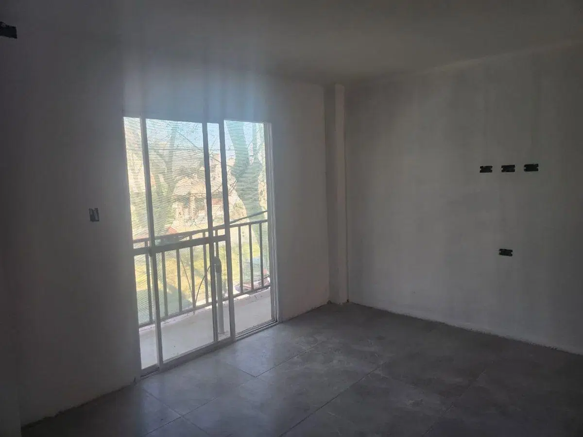 DEPARTAMENTO 2 AMBIENTES EN VENTA LA PLATA 3