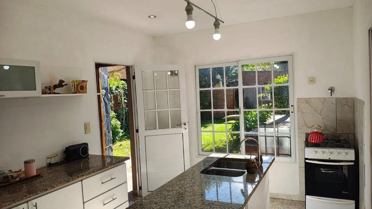 Casa 2 Dormitorios en Venta en Dolores, con Plieta 3