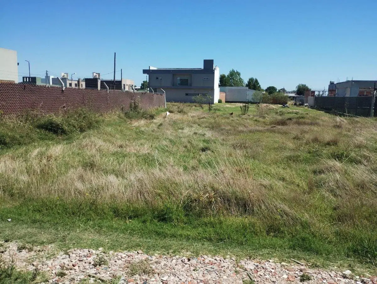 Lote en Venta Gonnet - La Plata 2