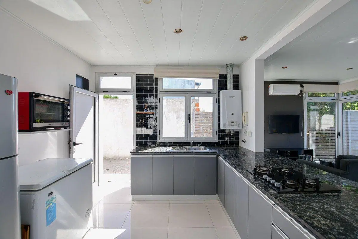 Casa 3 dormitorios, venta, Berisso Altos Los Talas 4