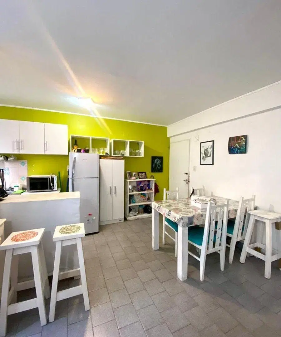 DEPARTAMENTO MONOAMBIENTE EN VENTA  LA PLATA 4