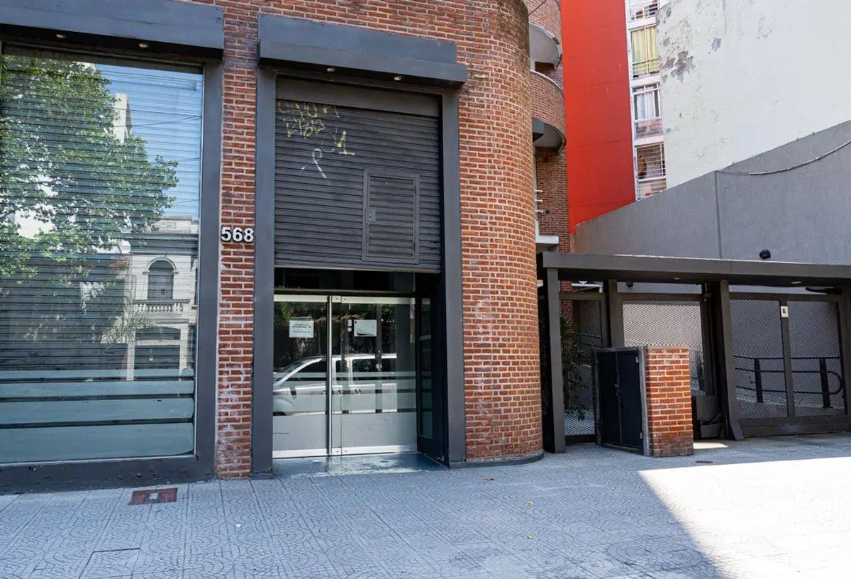 Local, con Oficinas En Venta La Plata 5