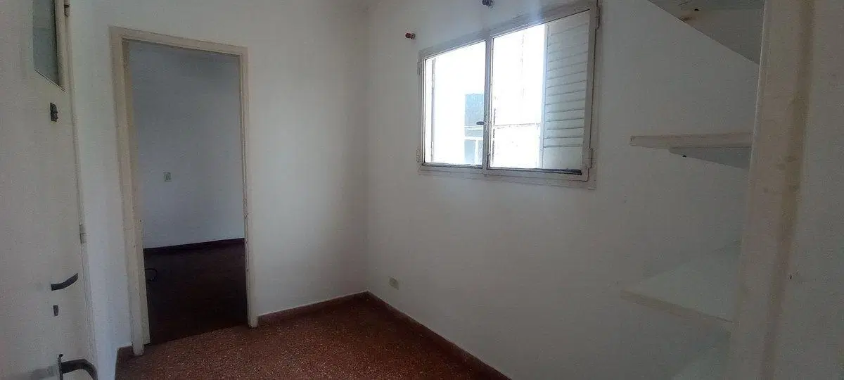 Departamento 1 dormitorio venta La Plata al frente 4