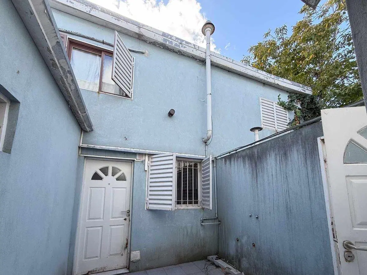PH  1 DORMITORIO EN VENTA BERISSO EN BLOQUE 4 UNID 4