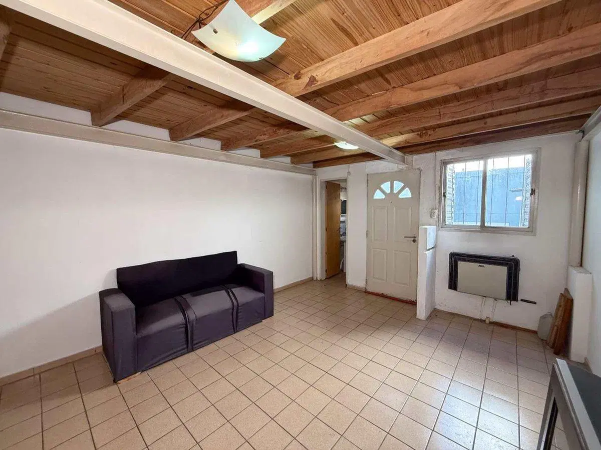 PH  1 DORMITORIO EN VENTA BERISSO EN BLOQUE 4 UNID 4