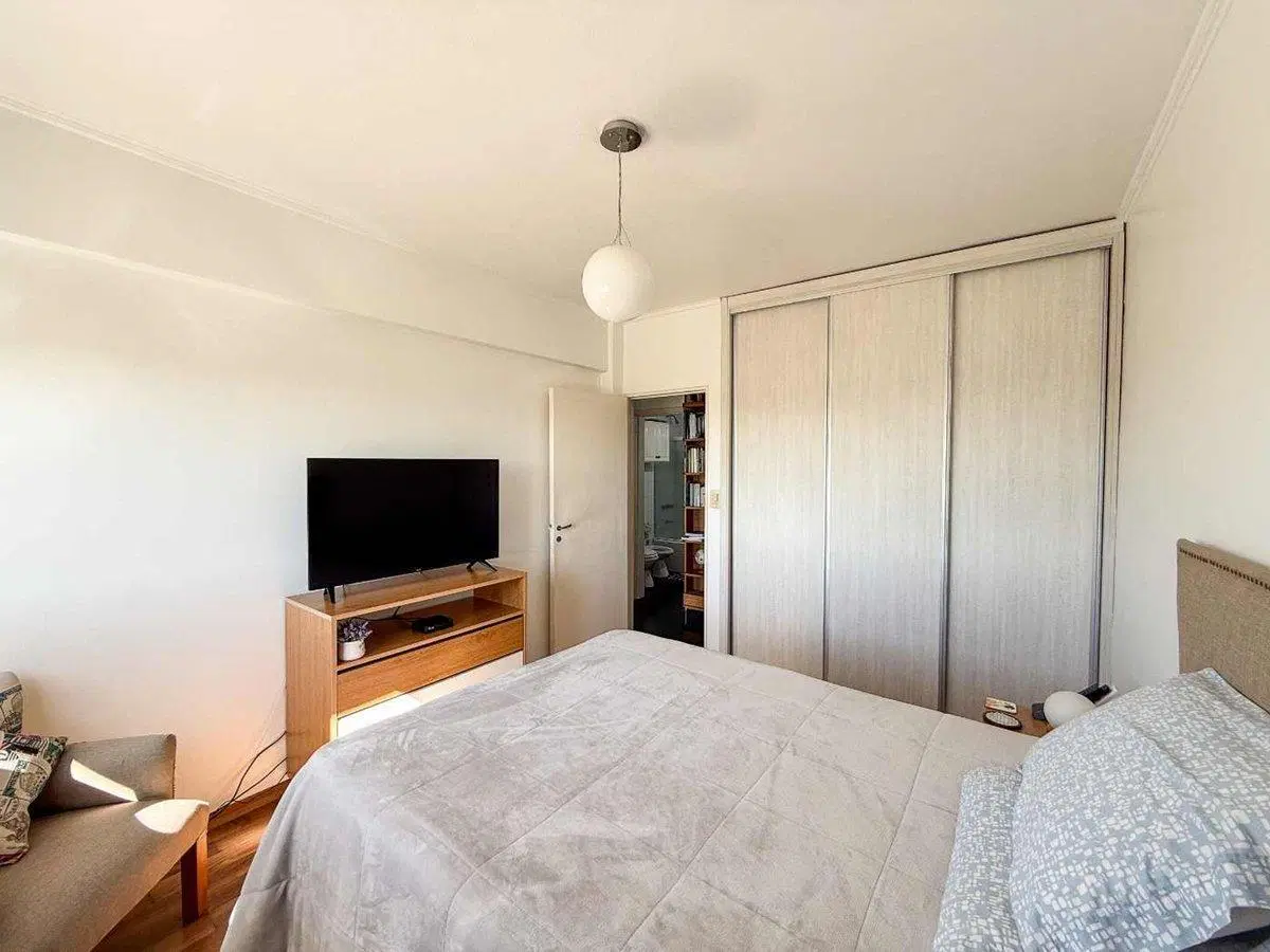 DEPARTAMENTO DOS DORMITORIOS EN VENTA , LA PLATA . 4