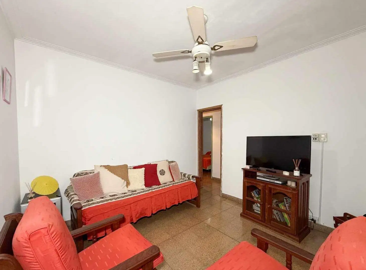 Casa de 2 dormitorios en venta en Gonnet c/ parque 2