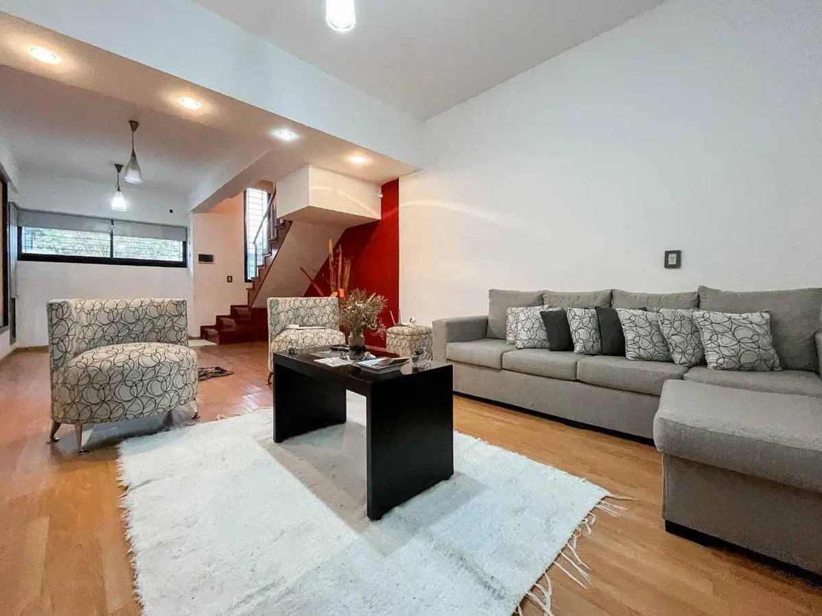 CASA 3 DORMITORIOS EN VENTA LA PLATA 45 Y 23 3