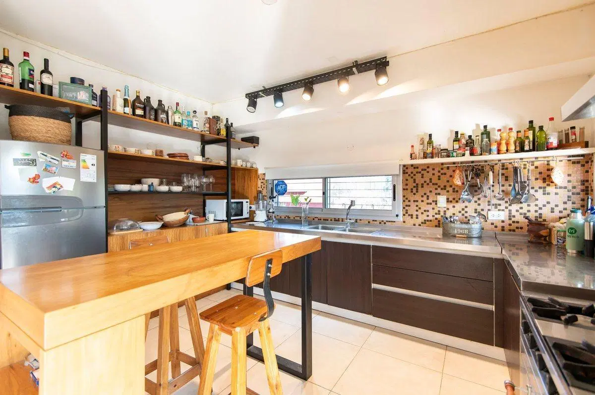 CASA 3 DORMITORIOS EN VENTA GORINA 3