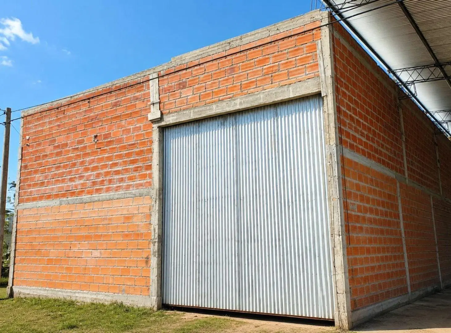 GALPÓN EN VENTA – DOLORES 2
