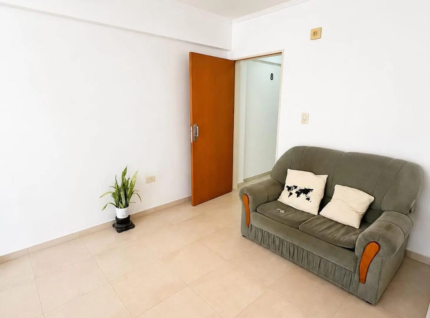 Departamento 1 Dormitorio en Venta en la Plata 4