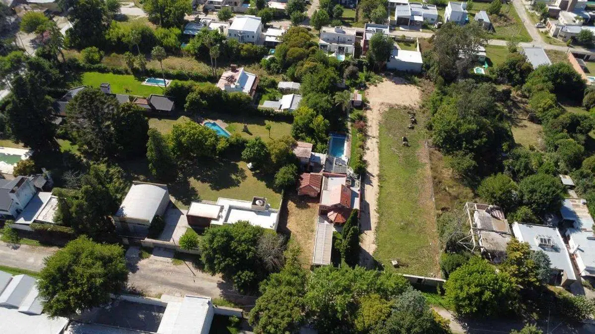 Terreno con Construccion en Venta, La Plata 7