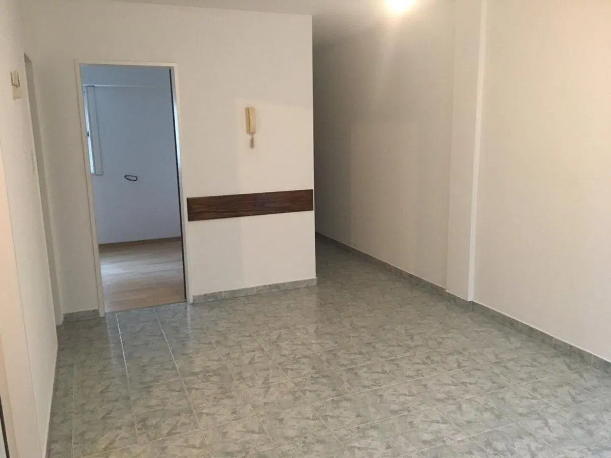 Departamento 1  Dormitorio en Venta en la Plata 2