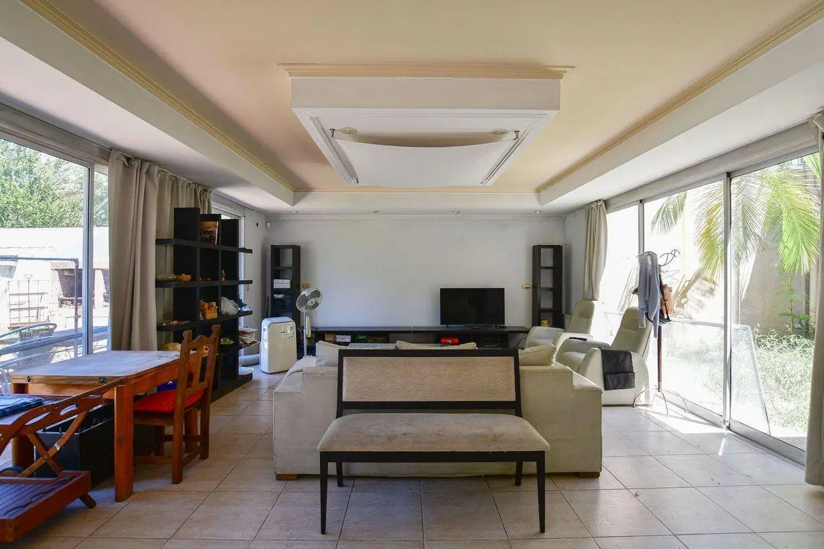 CASA 5 DORMITORIOS EN VENTA LA PLATA CON PILETA 8