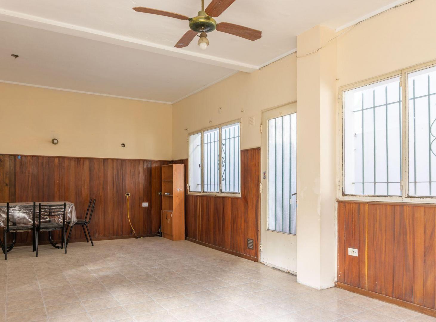 Foto de PH Casa dúplex de 3 dormitorios en venta, La Plata, imagen 3