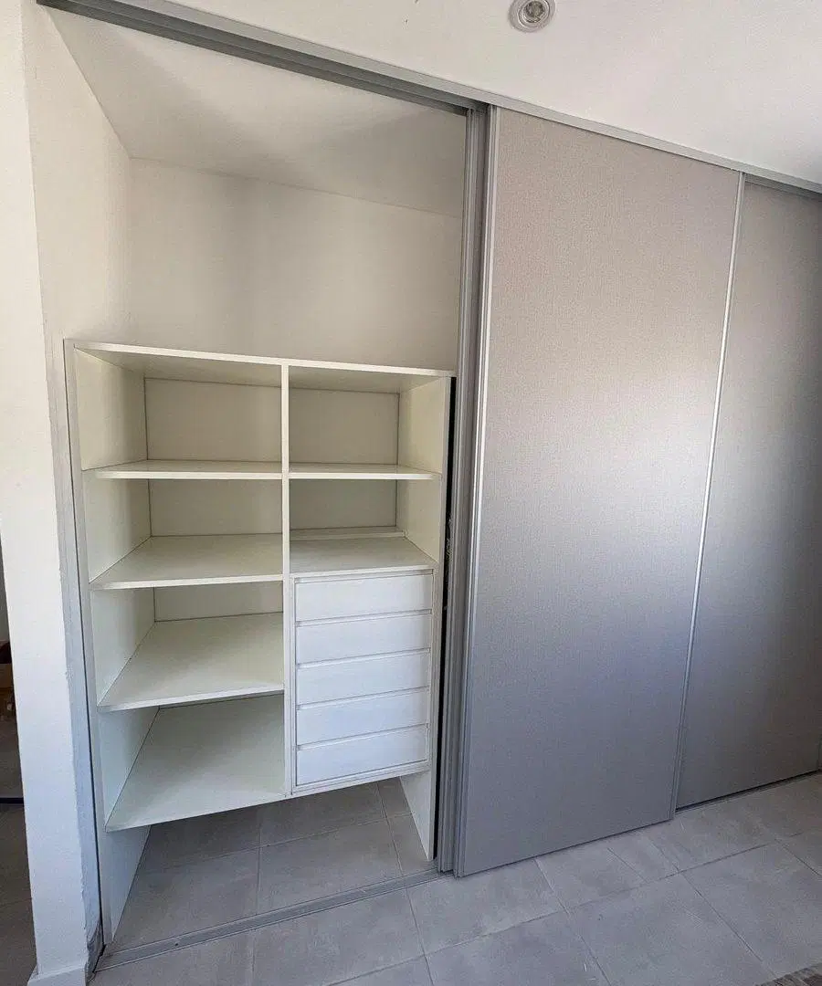 DUPLEX 2 DORMITORIOS EN VENTA CITY BELL + COCHERA 4