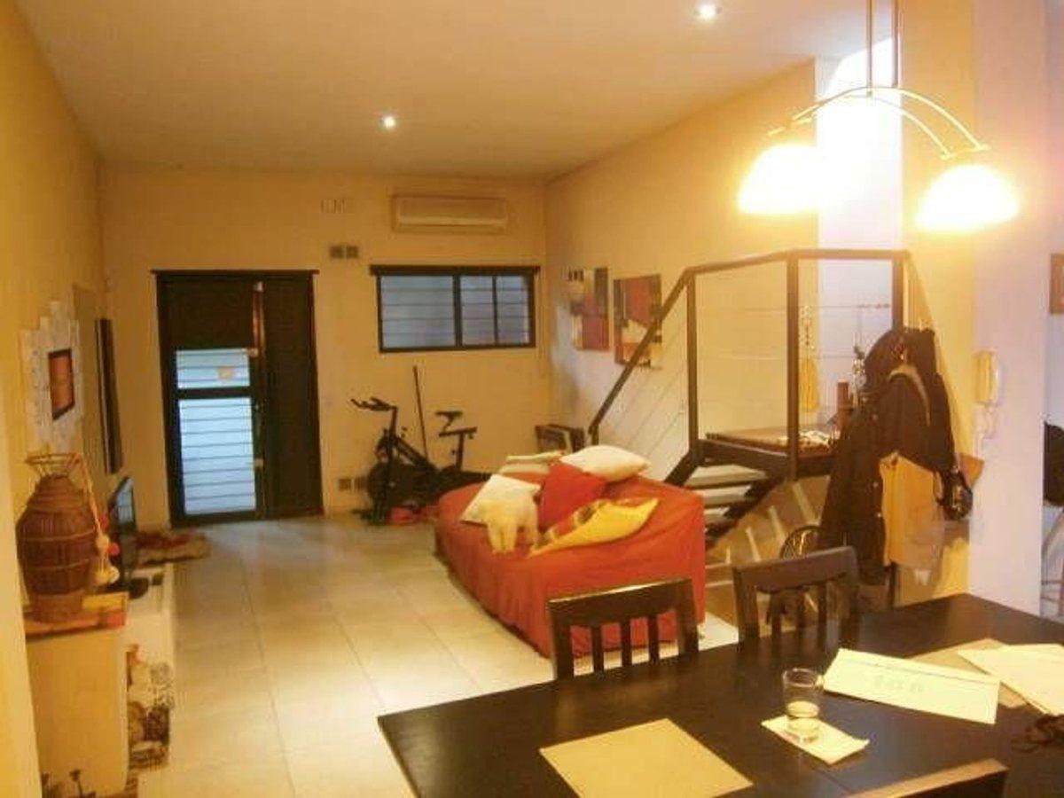 Foto de DUPLEX 2 DORMITORIOS EN VENTA AVELLANEDA, imagen 1