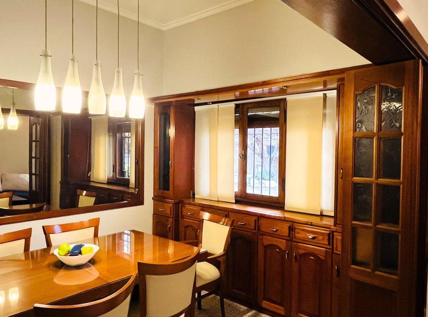Foto de Casa 3 dormitorios en Venta En Berisso+ Quincho, imagen 1