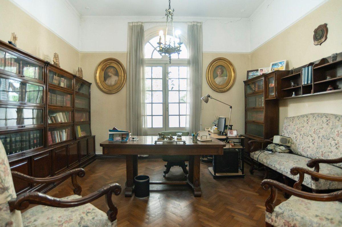 Foto de Casa 4 dormitorios en venta en La Plata, imagen 2