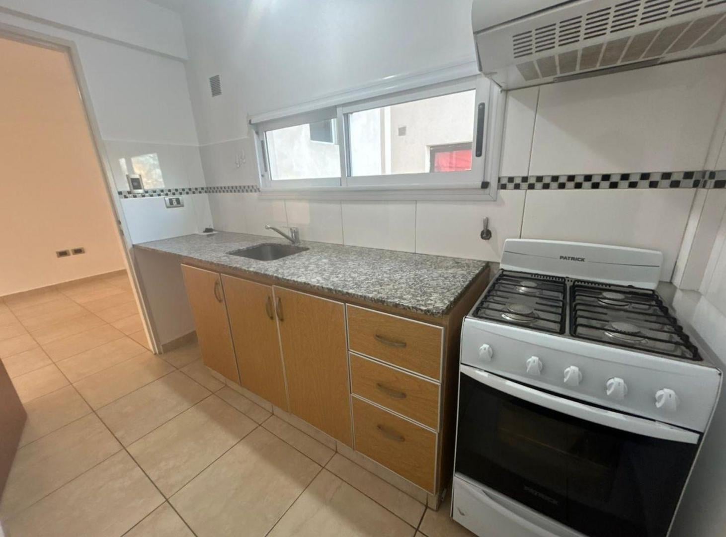 Foto de DEPARTAMENTO 1 DORMITORIO EN VENTA LA PLATA BALCON, imagen 1