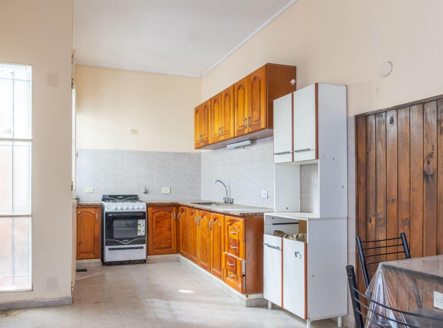 Foto de PH Casa dúplex de 3 dormitorios en venta, La Plata, imagen 3