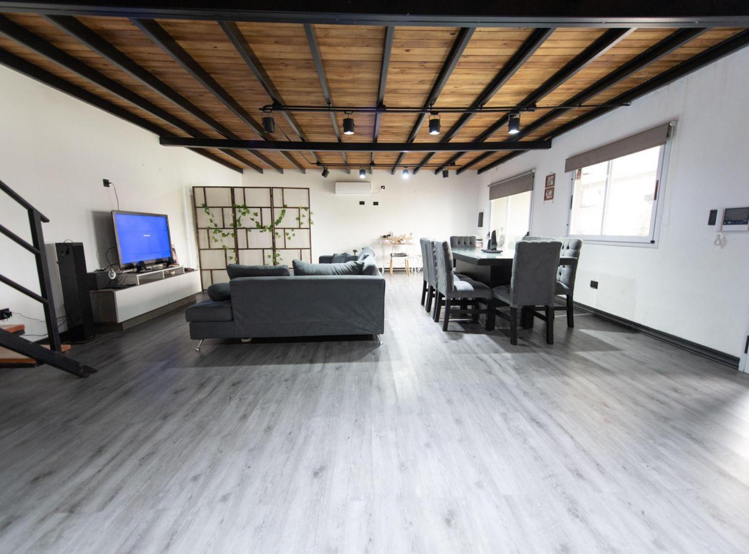 Foto de CASA 2 DORMITORIOS VENTA CITY BELL PARQUE Y PILETA, imagen 5