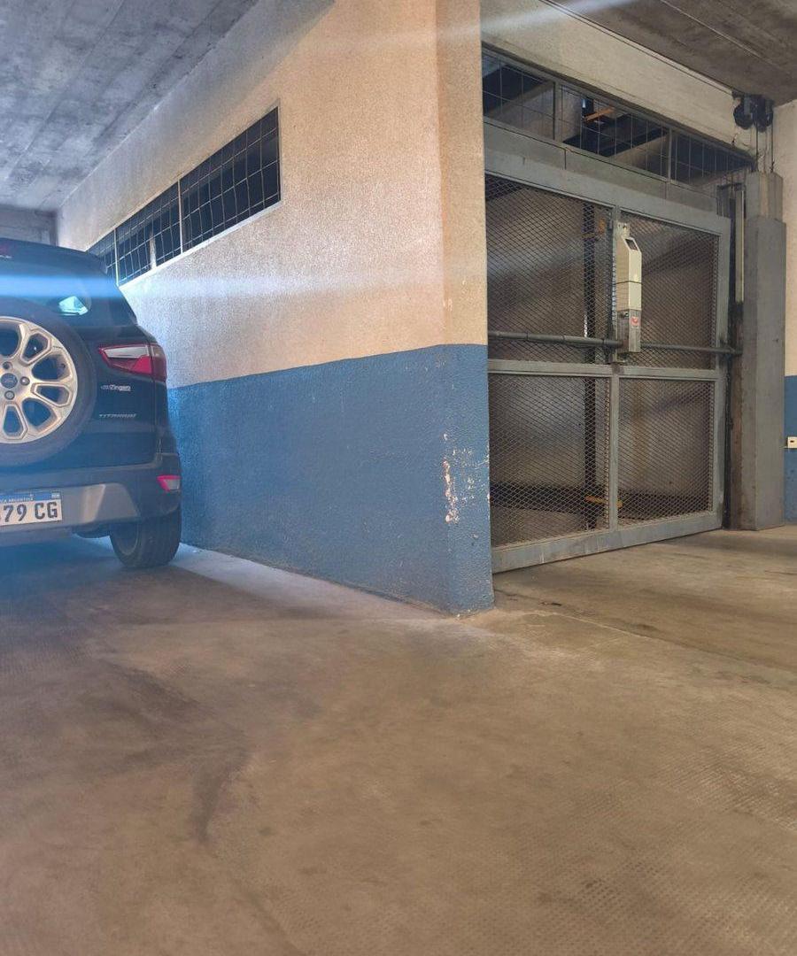 Foto de COCHERA EN VENTA LA PLATA 47 Y 1 CUBIERTA, imagen 2