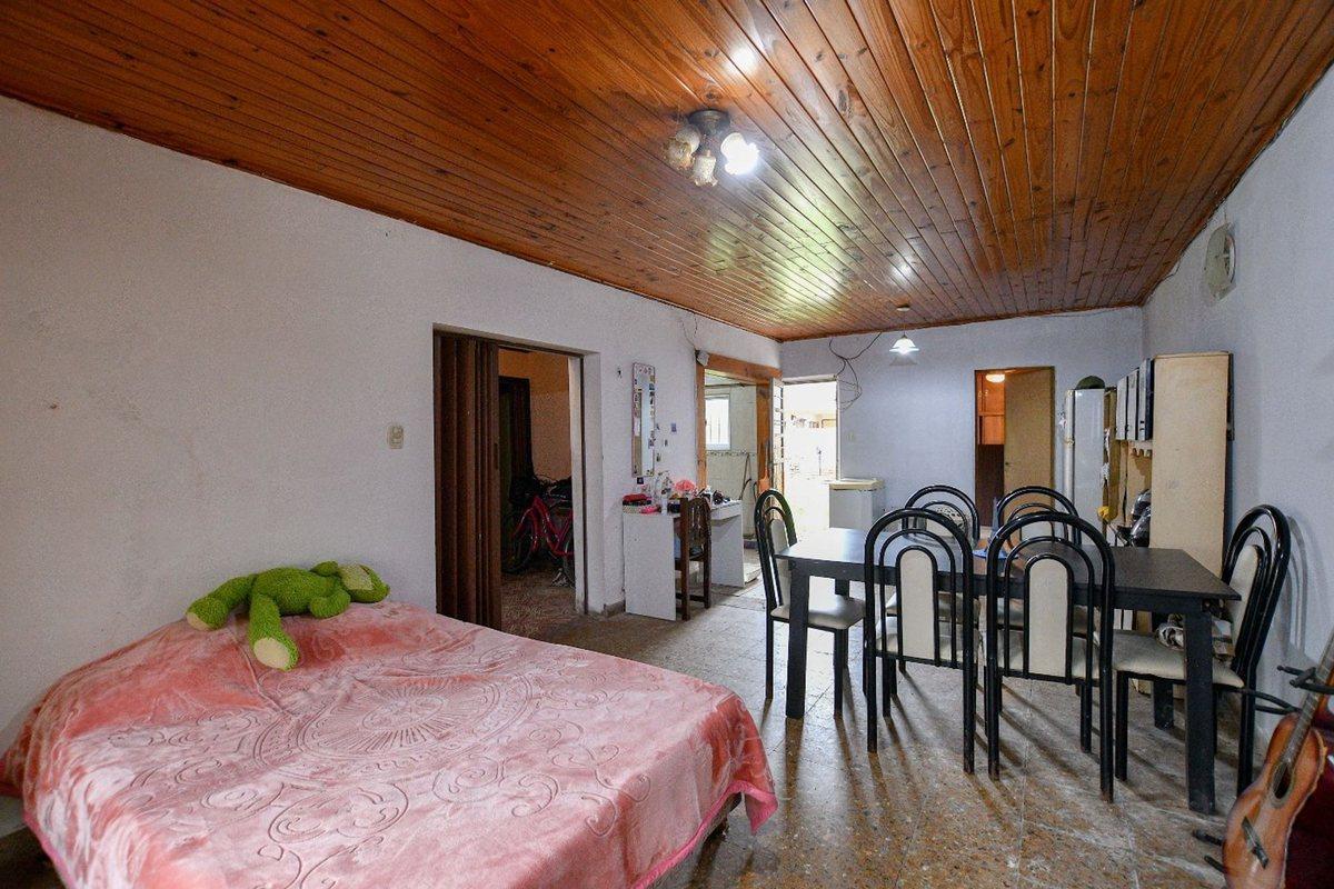Foto de CASA EN VENTA A REFACCIONAR LA PLATA, imagen 4
