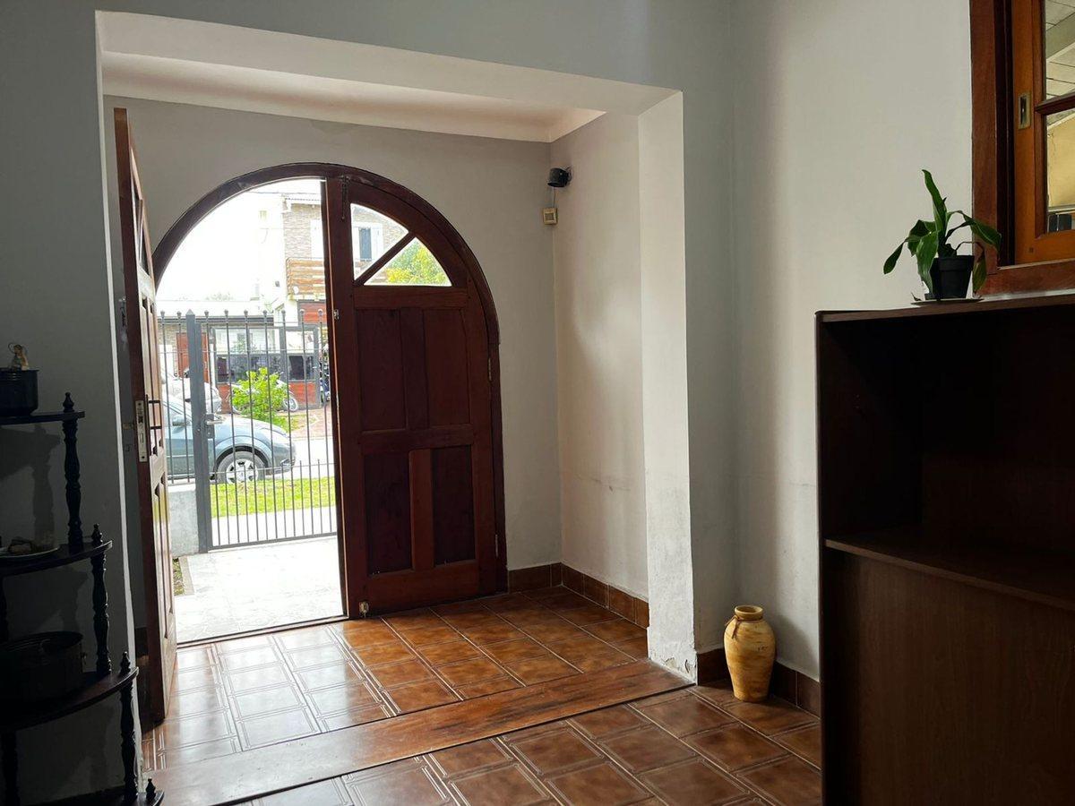 Foto de CASA 2 DORMITORIOS EN VENTA EN DOLORES CON GARAGE, imagen 3