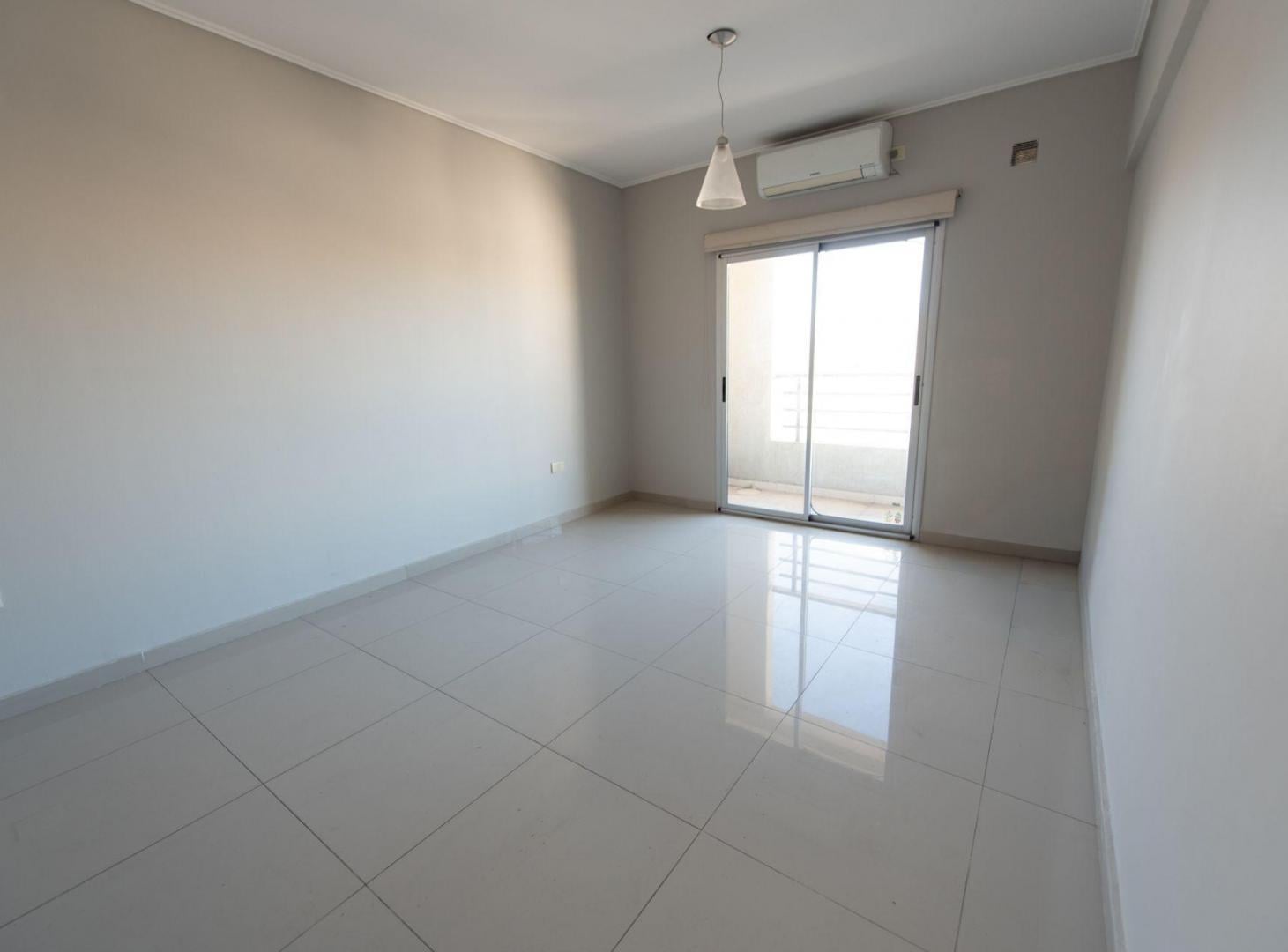 Foto de DEPARTAMENTO 1 DORMITORIO EN VENTA LA PLATA BALCON, imagen 4