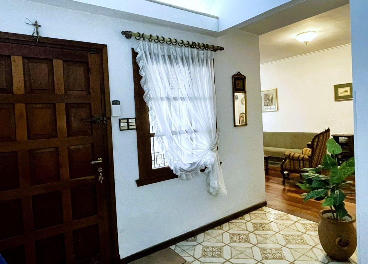 Foto de Casa 3 dormitorios en Venta en La Plata, imagen 5