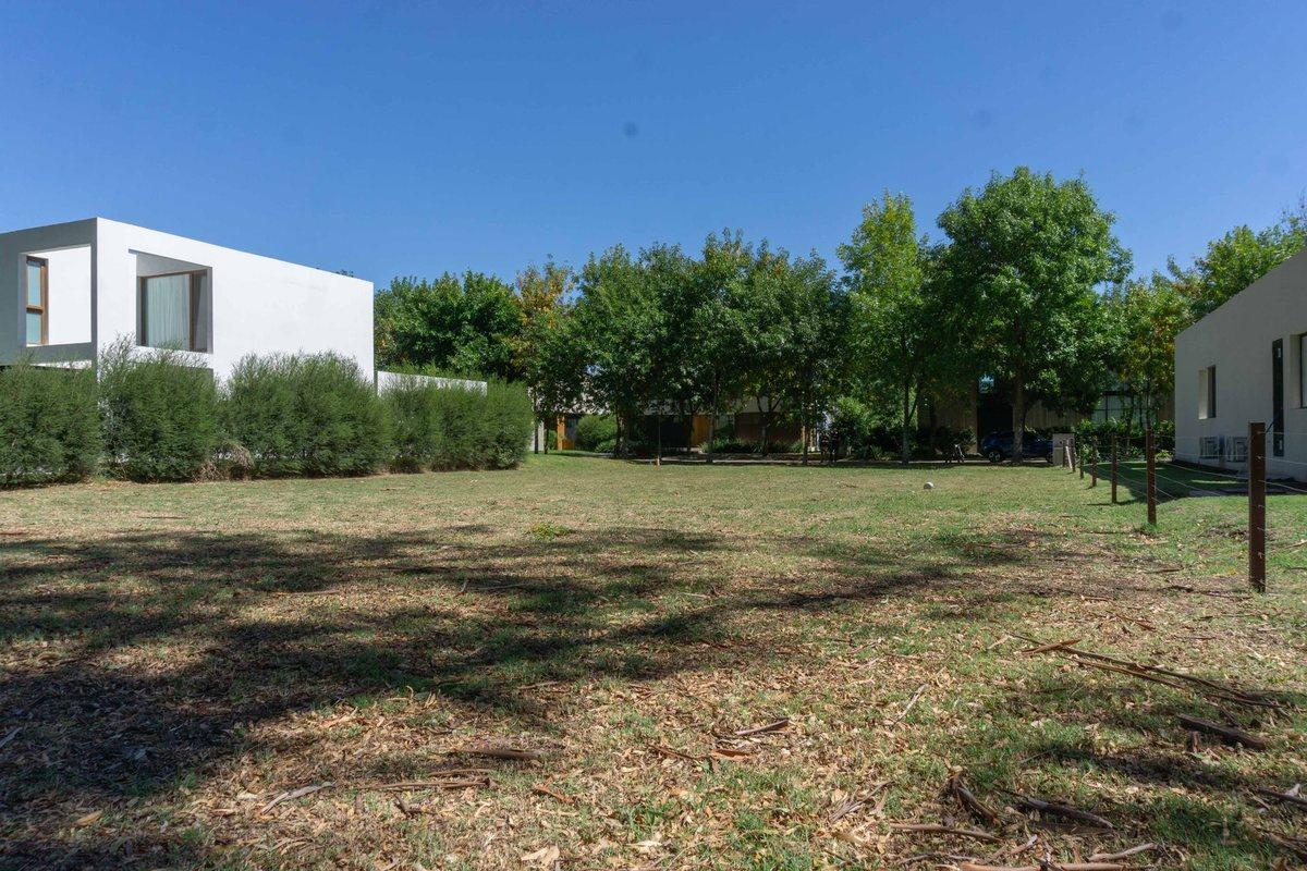 Foto de Lote en venta, City Bell Grand Bell 800m², imagen 2