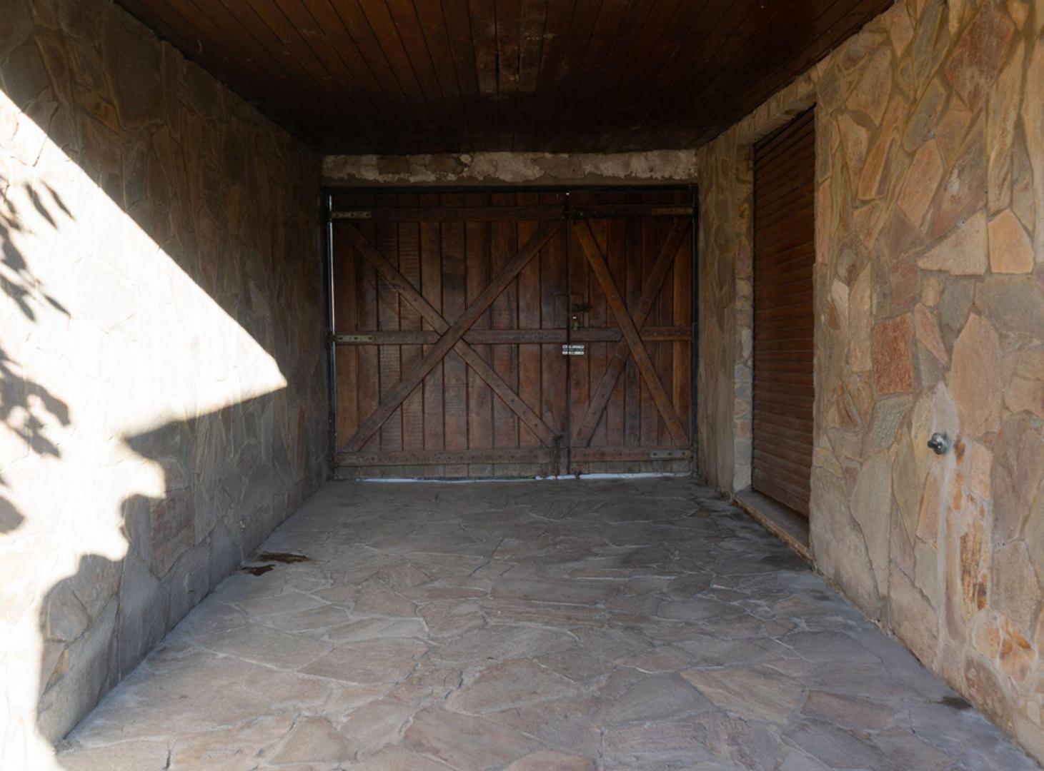 Foto de CASA 2 DORMITORIOS VENTA VILLA ELVIRA CON PILETA, imagen 5