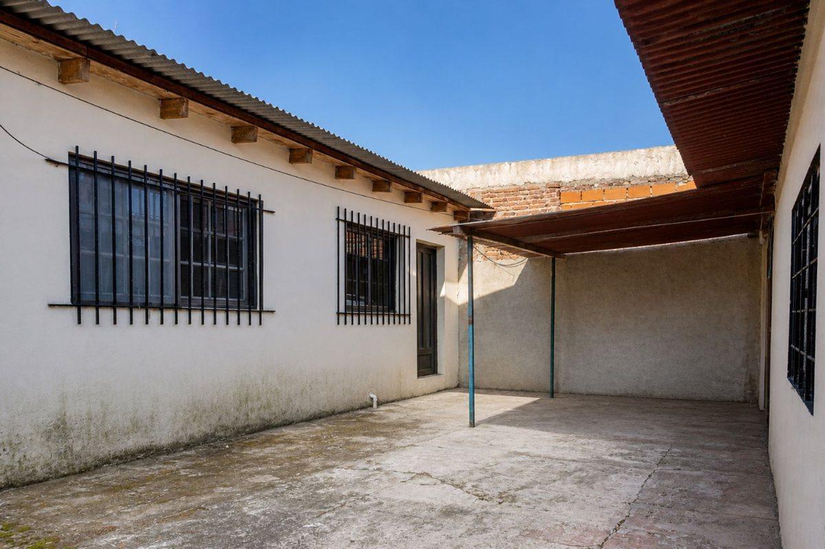 Foto de Casa 2 dormitorios en venta en Ensenada, quincho, imagen 3