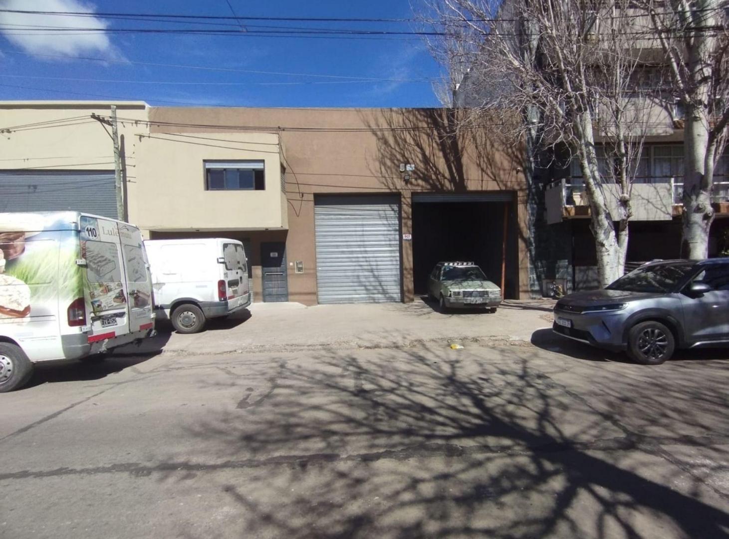 Foto de GALPON EN VENTA LA PLATA APTO VARIOS DESTINOS, imagen 1