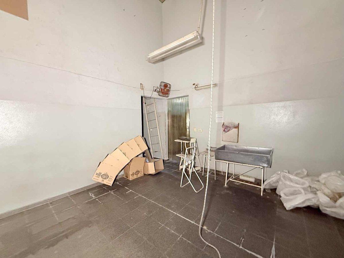 Foto de GALPON EN VENTA BERISSO + OFICINAS INGRESO CAMION, imagen 4