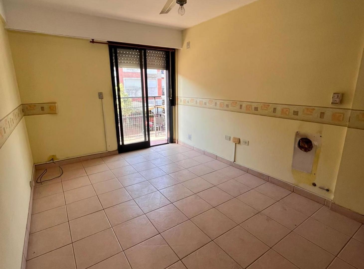 Foto de PH 2 Dormitorios en Venta en la Plata, imagen 4